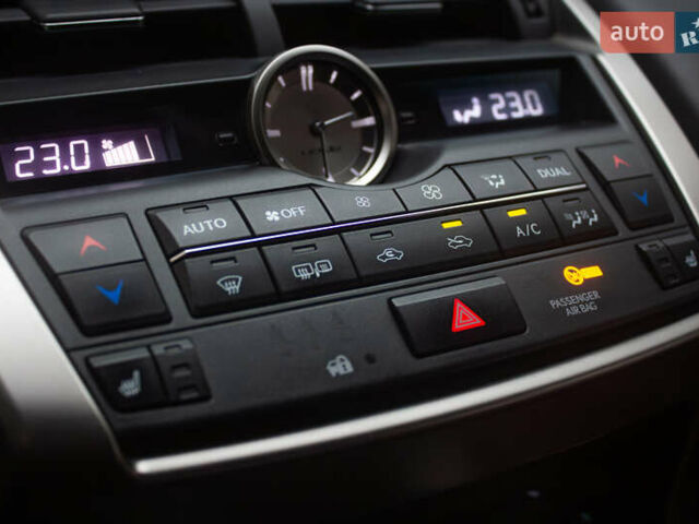 Серый Лексус НХ, объемом двигателя 2.49 л и пробегом 114 тыс. км за 31500 $, фото 24 на Automoto.ua