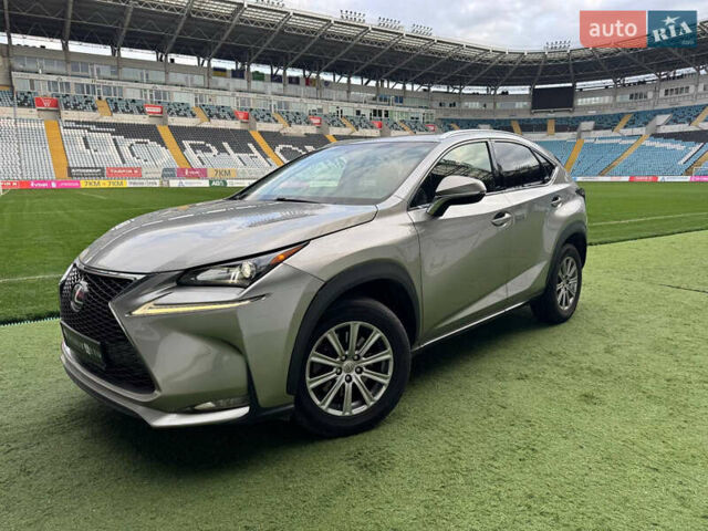 Серый Лексус НХ, объемом двигателя 2 л и пробегом 141 тыс. км за 20900 $, фото 3 на Automoto.ua