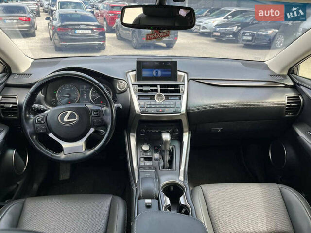 Сірий Лексус НХ, об'ємом двигуна 2 л та пробігом 165 тис. км за 18800 $, фото 51 на Automoto.ua