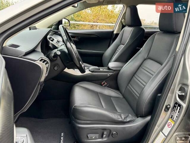Серый Лексус НХ, объемом двигателя 2 л и пробегом 75 тыс. км за 24500 $, фото 18 на Automoto.ua