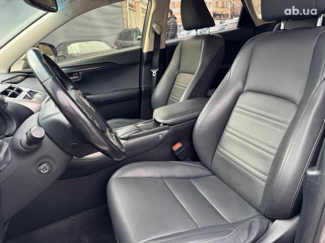 Серый Лексус НХ, объемом двигателя 2 л и пробегом 98 тыс. км за 27740 $, фото 24 на Automoto.ua