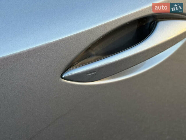 Сірий Лексус НХ, об'ємом двигуна 2 л та пробігом 96 тис. км за 22500 $, фото 7 на Automoto.ua