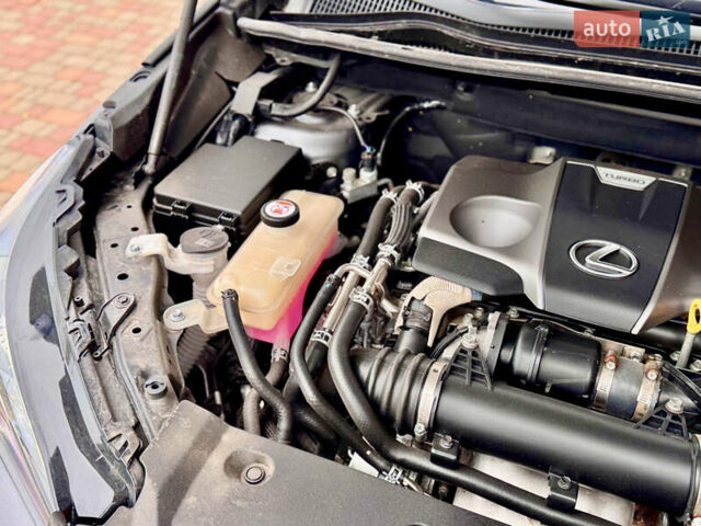 Сірий Лексус НХ, об'ємом двигуна 2 л та пробігом 55 тис. км за 20999 $, фото 79 на Automoto.ua