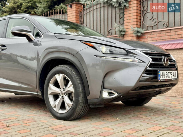 Сірий Лексус НХ, об'ємом двигуна 2 л та пробігом 56 тис. км за 20999 $, фото 5 на Automoto.ua