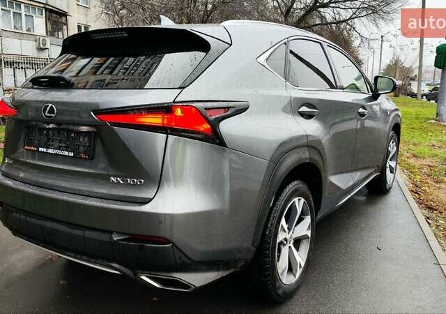 Сірий Лексус НХ, об'ємом двигуна 1.99 л та пробігом 139 тис. км за 24900 $, фото 20 на Automoto.ua