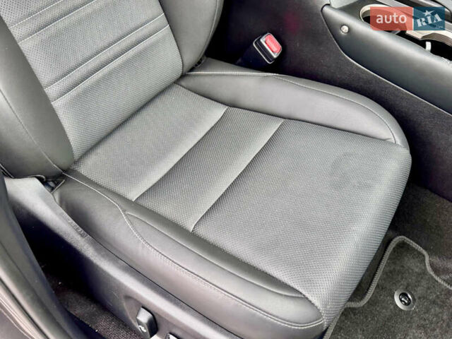 Сірий Лексус НХ, об'ємом двигуна 2 л та пробігом 56 тис. км за 20999 $, фото 69 на Automoto.ua