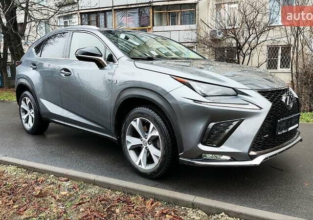 Сірий Лексус НХ, об'ємом двигуна 1.99 л та пробігом 139 тис. км за 24900 $, фото 7 на Automoto.ua