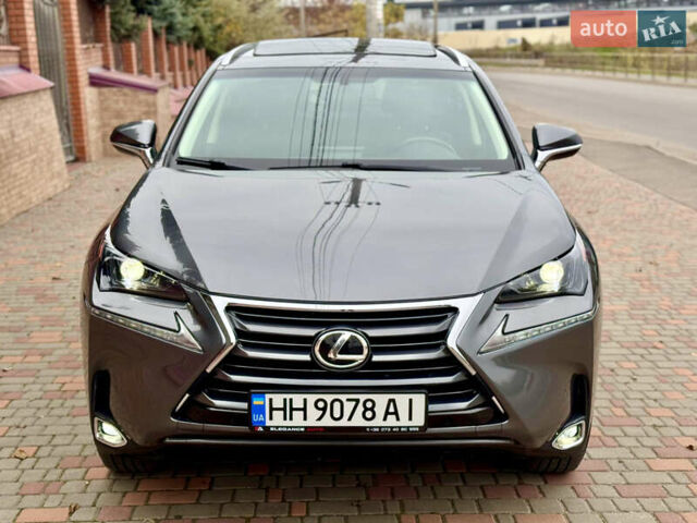 Сірий Лексус НХ, об'ємом двигуна 2 л та пробігом 55 тис. км за 20999 $, фото 16 на Automoto.ua