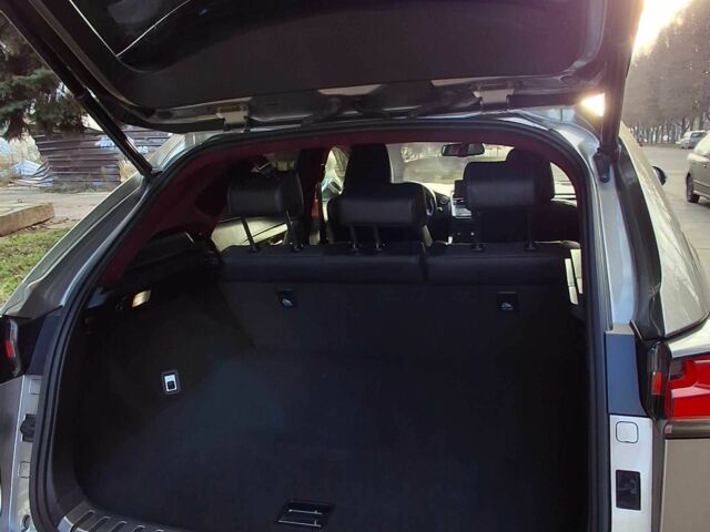 Серый Лексус НХ, объемом двигателя 2 л и пробегом 140 тыс. км за 23500 $, фото 4 на Automoto.ua