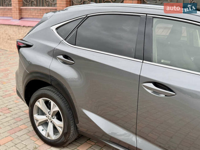 Сірий Лексус НХ, об'ємом двигуна 2 л та пробігом 56 тис. км за 20999 $, фото 39 на Automoto.ua