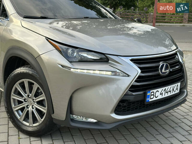 Серый Лексус НХ, объемом двигателя 2 л и пробегом 95 тыс. км за 22500 $, фото 7 на Automoto.ua