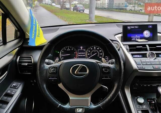 Сірий Лексус НХ, об'ємом двигуна 1.99 л та пробігом 139 тис. км за 24900 $, фото 13 на Automoto.ua