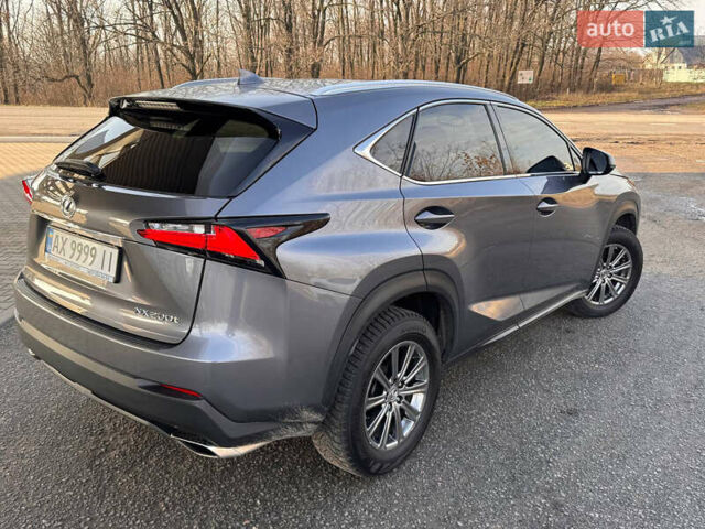 Серый Лексус НХ, объемом двигателя 2 л и пробегом 54 тыс. км за 22500 $, фото 3 на Automoto.ua