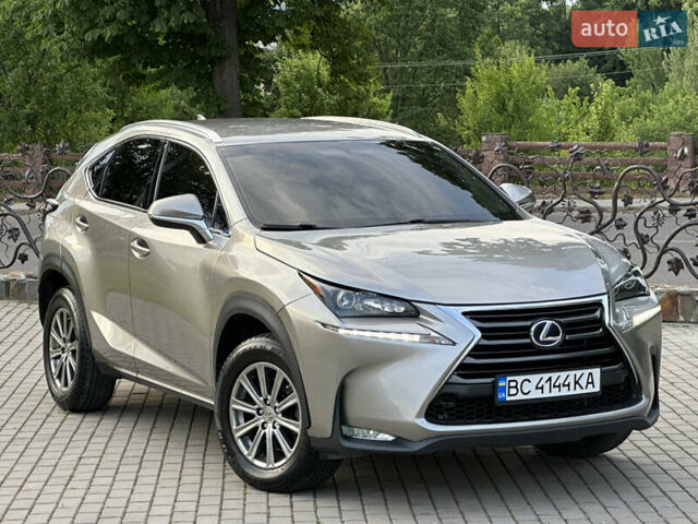 Серый Лексус НХ, объемом двигателя 2 л и пробегом 95 тыс. км за 22500 $, фото 6 на Automoto.ua