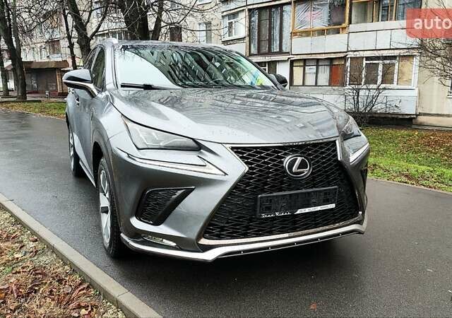 Сірий Лексус НХ, об'ємом двигуна 1.99 л та пробігом 139 тис. км за 24900 $, фото 8 на Automoto.ua