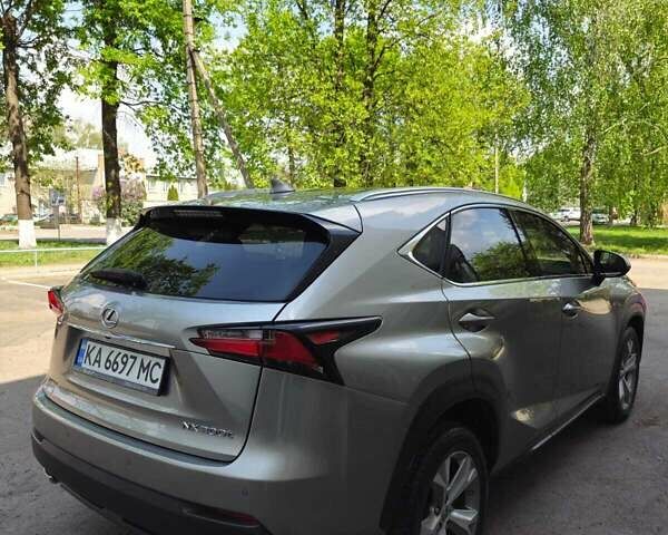 Серый Лексус НХ, объемом двигателя 2 л и пробегом 165 тыс. км за 21500 $, фото 11 на Automoto.ua