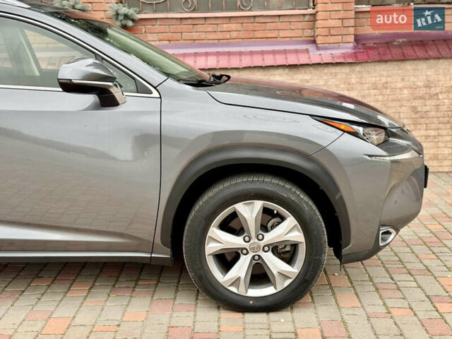 Сірий Лексус НХ, об'ємом двигуна 2 л та пробігом 56 тис. км за 20999 $, фото 35 на Automoto.ua