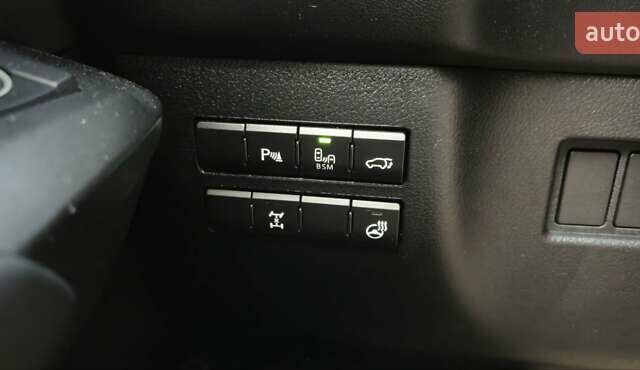 Серый Лексус НХ, объемом двигателя 1.99 л и пробегом 90 тыс. км за 25000 $, фото 10 на Automoto.ua