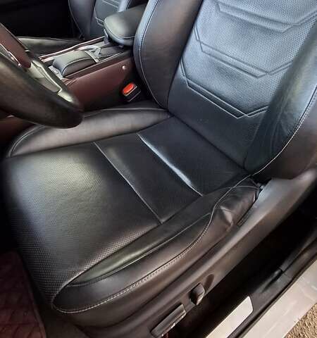 Сірий Лексус НХ, об'ємом двигуна 2 л та пробігом 140 тис. км за 23500 $, фото 17 на Automoto.ua