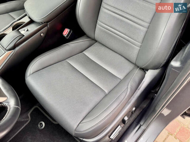 Сірий Лексус НХ, об'ємом двигуна 2 л та пробігом 55 тис. км за 20999 $, фото 47 на Automoto.ua