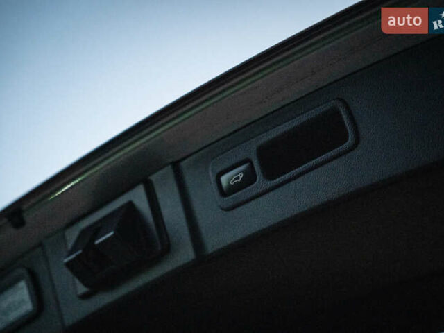 Лексус НХ 2017 в Черновцах на Automoto.ua Серый Лексус НХ, объемом двигателя 2 л и пробегом 138 тыс. км за 25900 $, фото 45 на Automoto.ua