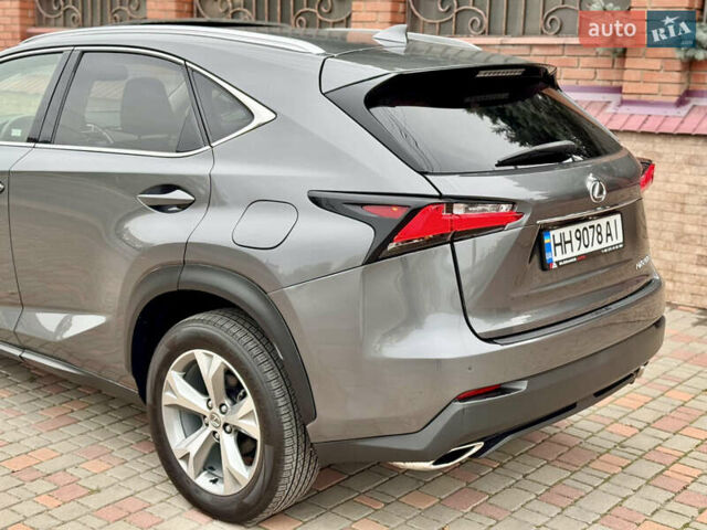 Сірий Лексус НХ, об'ємом двигуна 2 л та пробігом 55 тис. км за 20999 $, фото 26 на Automoto.ua