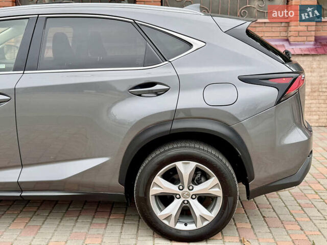 Сірий Лексус НХ, об'ємом двигуна 2 л та пробігом 56 тис. км за 20999 $, фото 28 на Automoto.ua