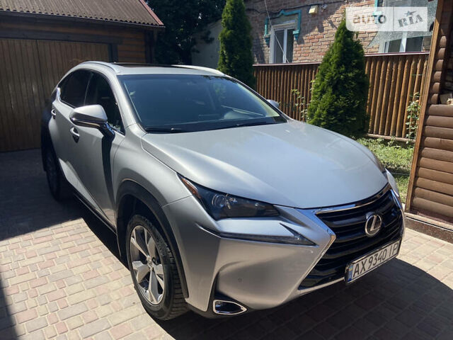 Серый Лексус НХ, объемом двигателя 2 л и пробегом 93 тыс. км за 26000 $, фото 6 на Automoto.ua