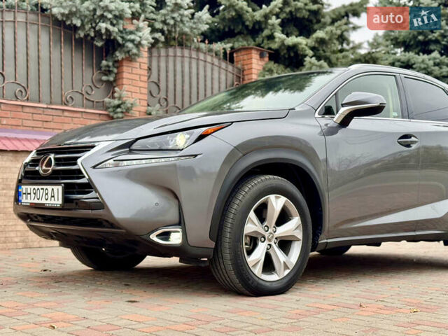 Сірий Лексус НХ, об'ємом двигуна 2 л та пробігом 56 тис. км за 20999 $, фото 4 на Automoto.ua