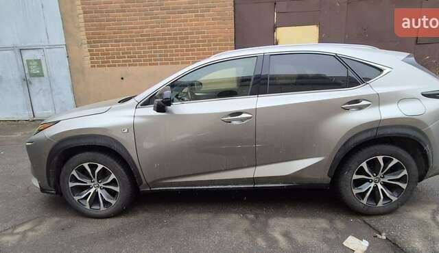 Серый Лексус НХ, объемом двигателя 1.99 л и пробегом 90 тыс. км за 25000 $, фото 5 на Automoto.ua