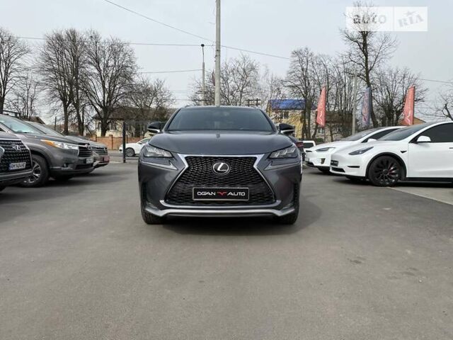 Сірий Лексус НХ, об'ємом двигуна 2 л та пробігом 67 тис. км за 26200 $, фото 3 на Automoto.ua