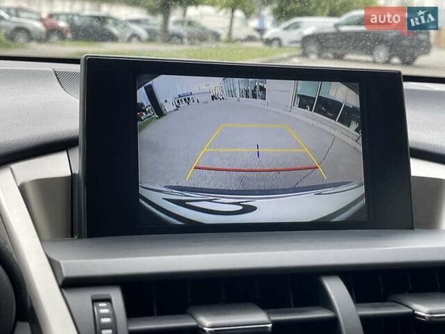 Сірий Лексус НХ, об'ємом двигуна 2 л та пробігом 139 тис. км за 23500 $, фото 21 на Automoto.ua