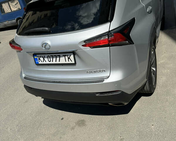 Серый Лексус НХ, объемом двигателя 2 л и пробегом 135 тыс. км за 24000 $, фото 2 на Automoto.ua