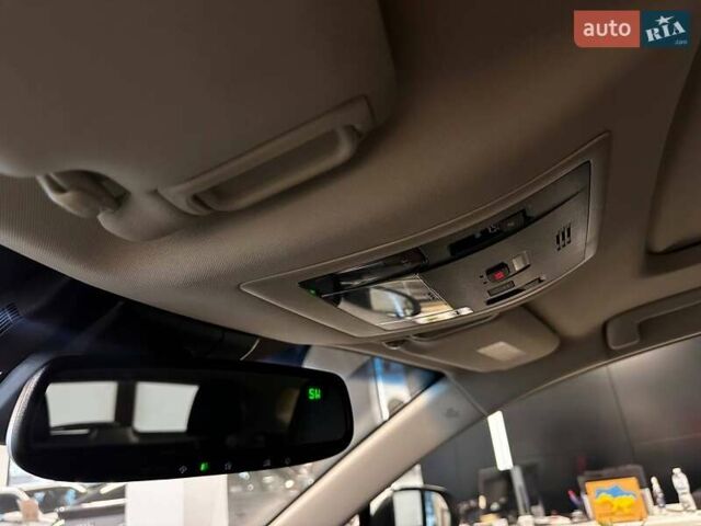 Сірий Лексус НХ, об'ємом двигуна 2.49 л та пробігом 100 тис. км за 32900 $, фото 26 на Automoto.ua