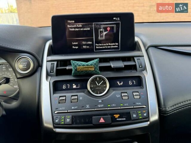 Лексус НХ 2018 в Одессе на Automoto.ua Серый Лексус НХ, объемом двигателя 2 л и пробегом 85 тыс. км за 26500 $, фото 26 на Automoto.ua