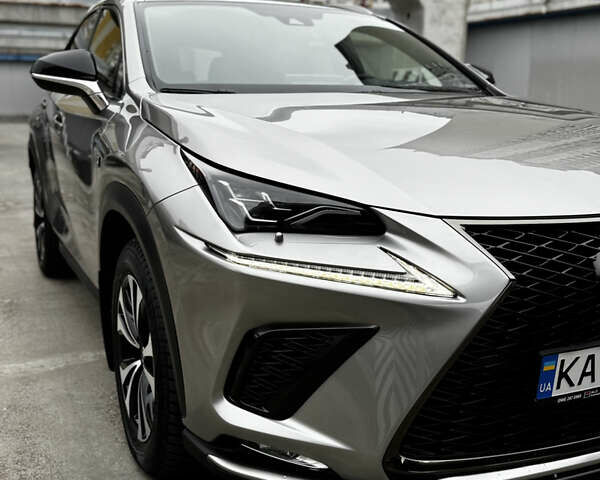 Лексус НХ 2018 у Києві на Automoto.ua Сірий Лексус НХ, об'ємом двигуна 2 л та пробігом 82 тис. км за 36000 $, фото 4 на Automoto.ua