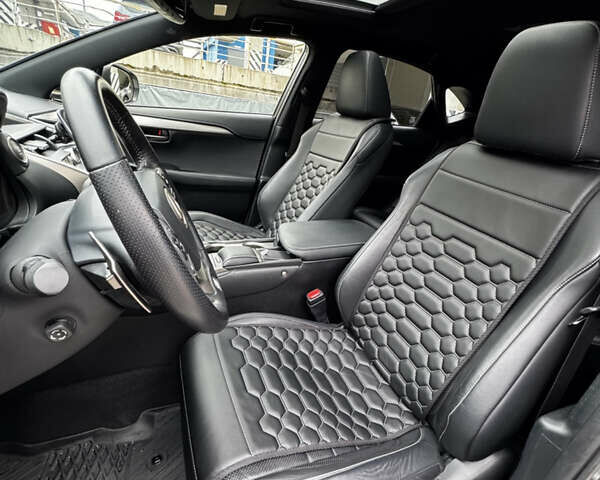 Лексус НХ 2018 у Києві на Automoto.ua Сірий Лексус НХ, об'ємом двигуна 2 л та пробігом 82 тис. км за 36000 $, фото 27 на Automoto.ua