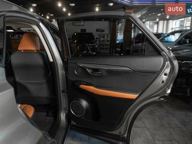 Сірий Лексус НХ, об'ємом двигуна 2.49 л та пробігом 69 тис. км за 37500 $, фото 35 на Automoto.ua