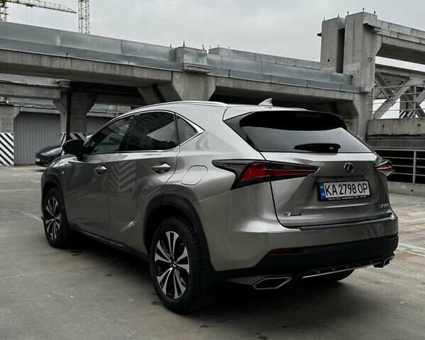 Лексус НХ 2018 у Києві на Automoto.ua Сірий Лексус НХ, об'ємом двигуна 2 л та пробігом 82 тис. км за 36000 $, фото 15 на Automoto.ua