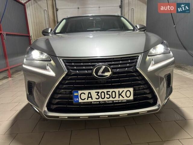 Сірий Лексус НХ, об'ємом двигуна 1.99 л та пробігом 35 тис. км за 35555 $, фото 19 на Automoto.ua