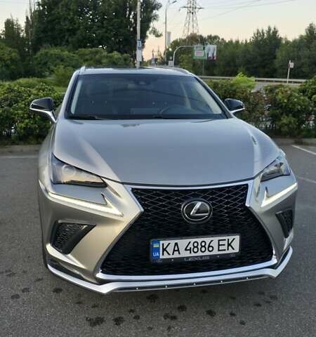 Серый Лексус НХ, объемом двигателя 2 л и пробегом 51 тыс. км за 28500 $, фото 4 на Automoto.ua