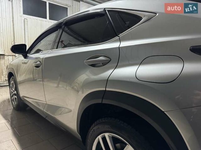 Сірий Лексус НХ, об'ємом двигуна 1.99 л та пробігом 35 тис. км за 35555 $, фото 15 на Automoto.ua