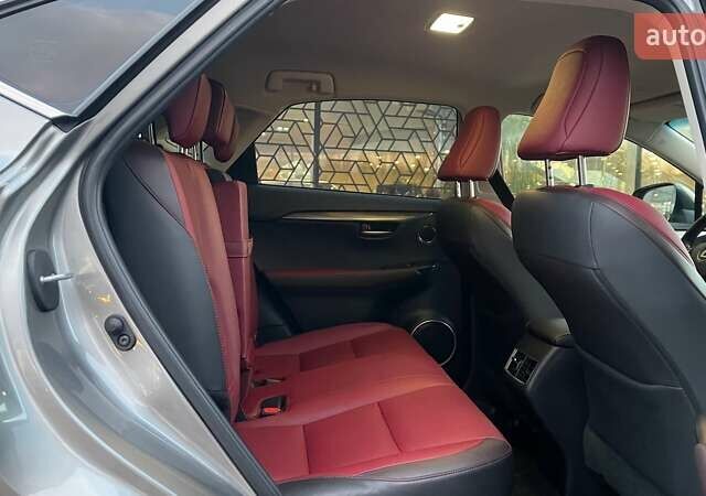 Сірий Лексус НХ, об'ємом двигуна 2.49 л та пробігом 90 тис. км за 34651 $, фото 6 на Automoto.ua