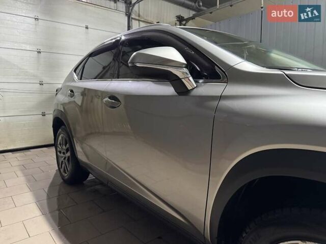 Сірий Лексус НХ, об'ємом двигуна 1.99 л та пробігом 35 тис. км за 35555 $, фото 11 на Automoto.ua