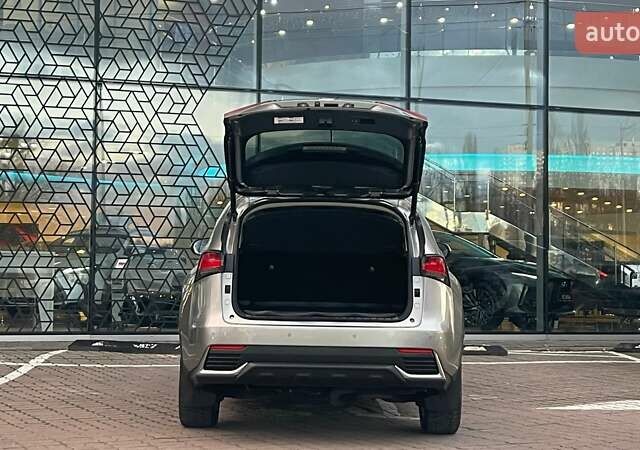 Сірий Лексус НХ, об'ємом двигуна 2.49 л та пробігом 90 тис. км за 34651 $, фото 9 на Automoto.ua