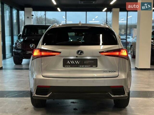 Сірий Лексус НХ, об'ємом двигуна 2.49 л та пробігом 100 тис. км за 32900 $, фото 38 на Automoto.ua