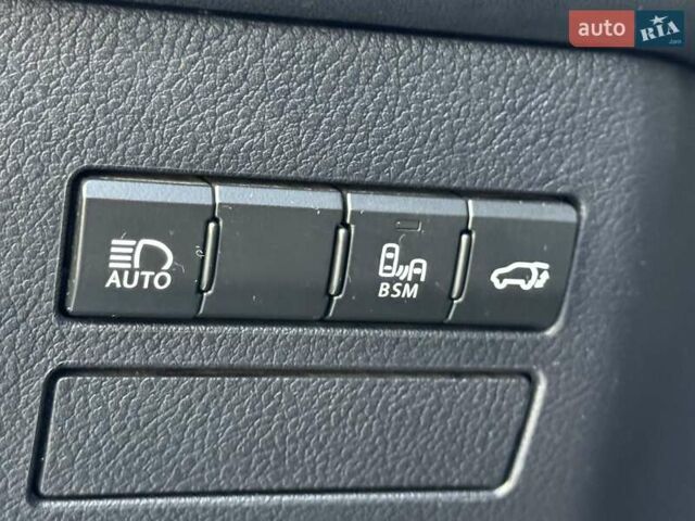 Лексус НХ 2018 в Одессе на Automoto.ua Серый Лексус НХ, объемом двигателя 2 л и пробегом 85 тыс. км за 26500 $, фото 22 на Automoto.ua