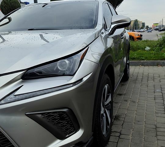 Лексус НХ 2019 у Дніпро (Дніпропетровську) на Automoto.ua Сірий Лексус НХ, об'ємом двигуна 2 л та пробігом 80 тис. км за 31000 $, фото 6 на Automoto.ua