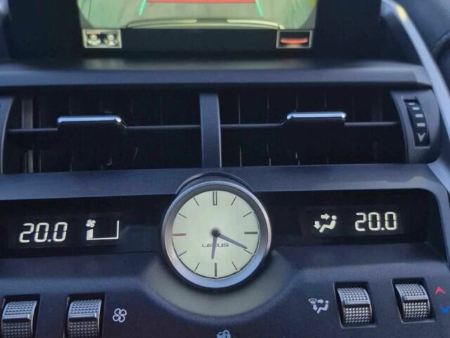 Серый Лексус НХ, объемом двигателя 2 л и пробегом 75 тыс. км за 16700 $, фото 23 на Automoto.ua