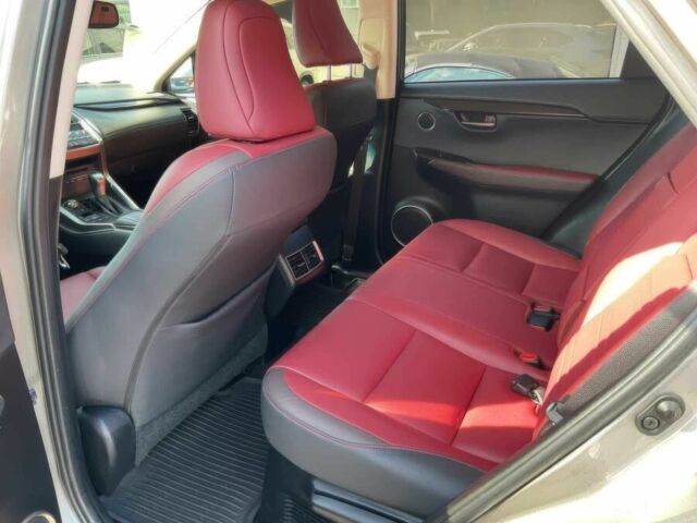 Лексус НХ 2019 в Днепре (Днепропетровске) на Automoto.ua Серый Лексус НХ, объемом двигателя 2 л и пробегом 31 тыс. км за 12500 $, фото 9 на Automoto.ua